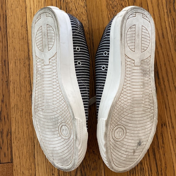 Women's LEO Black Stripe unnown sneakers - Picture 9 of 9